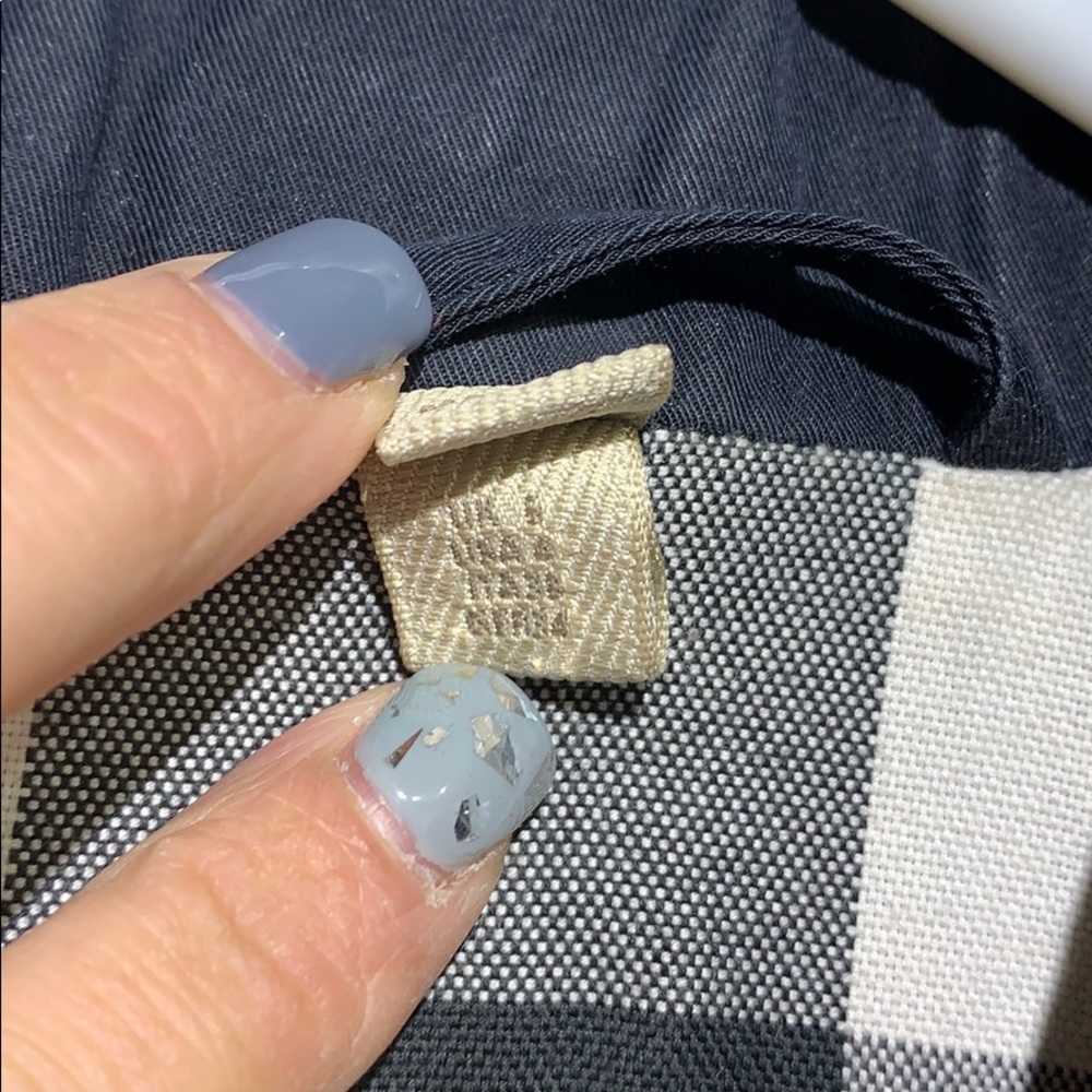 Burberry Authentic Jacket - image 5